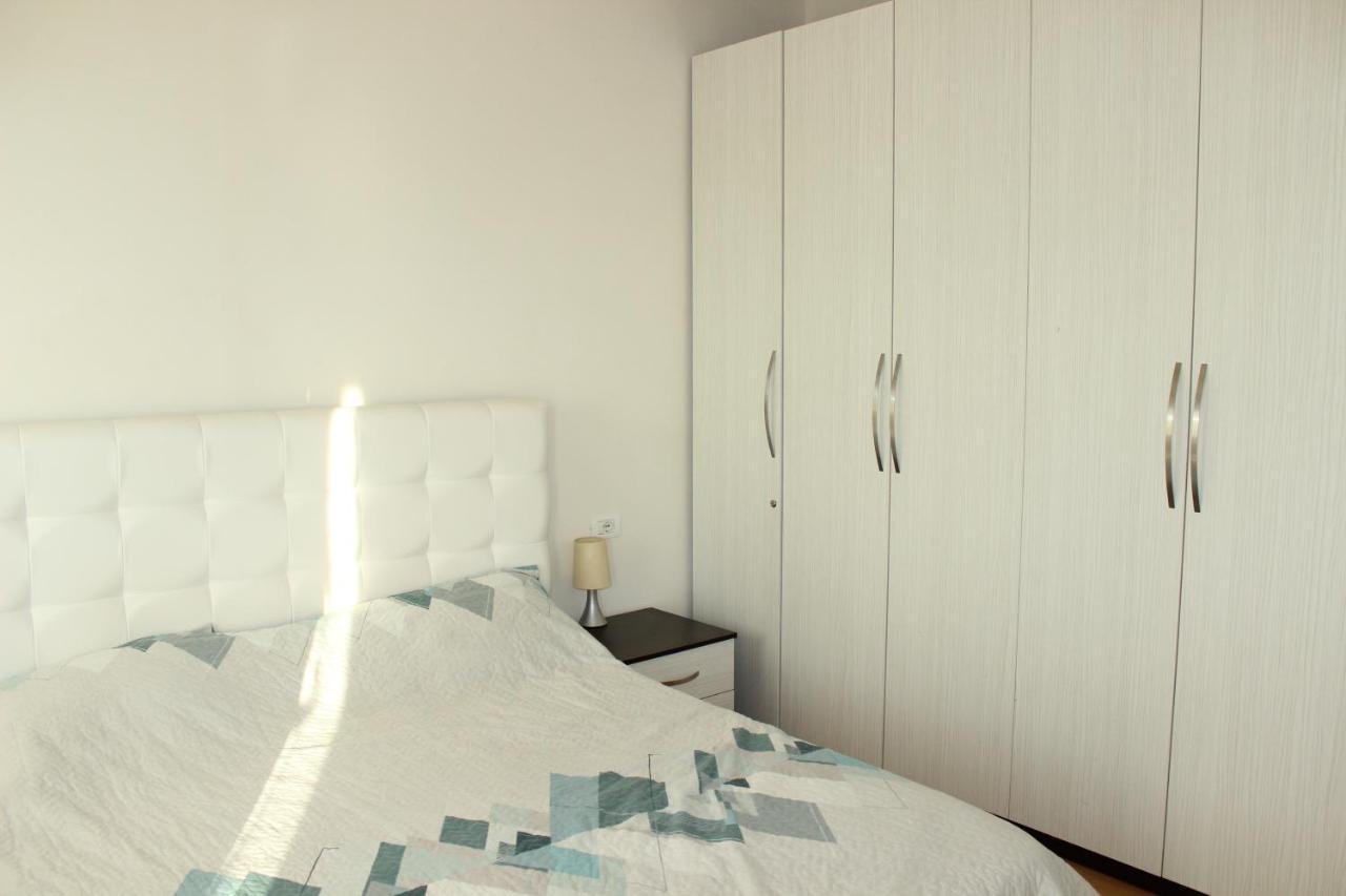 Cocoon Apartment Durres Ngoại thất bức ảnh