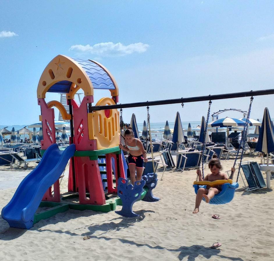 Cocoon Apartment Durres Ngoại thất bức ảnh